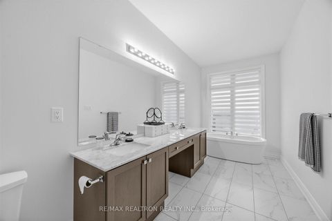 Photo 23 at 9532 Weston Road, Vellore Village, Vaughan