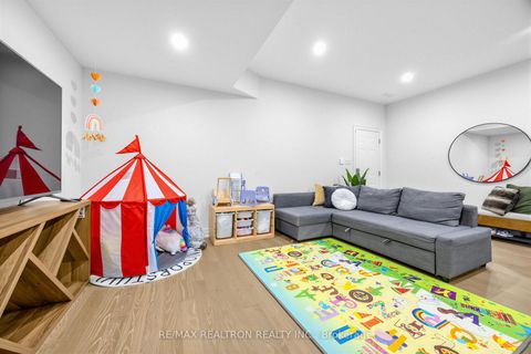 Photo 28 at 9532 Weston Road, Vellore Village, Vaughan