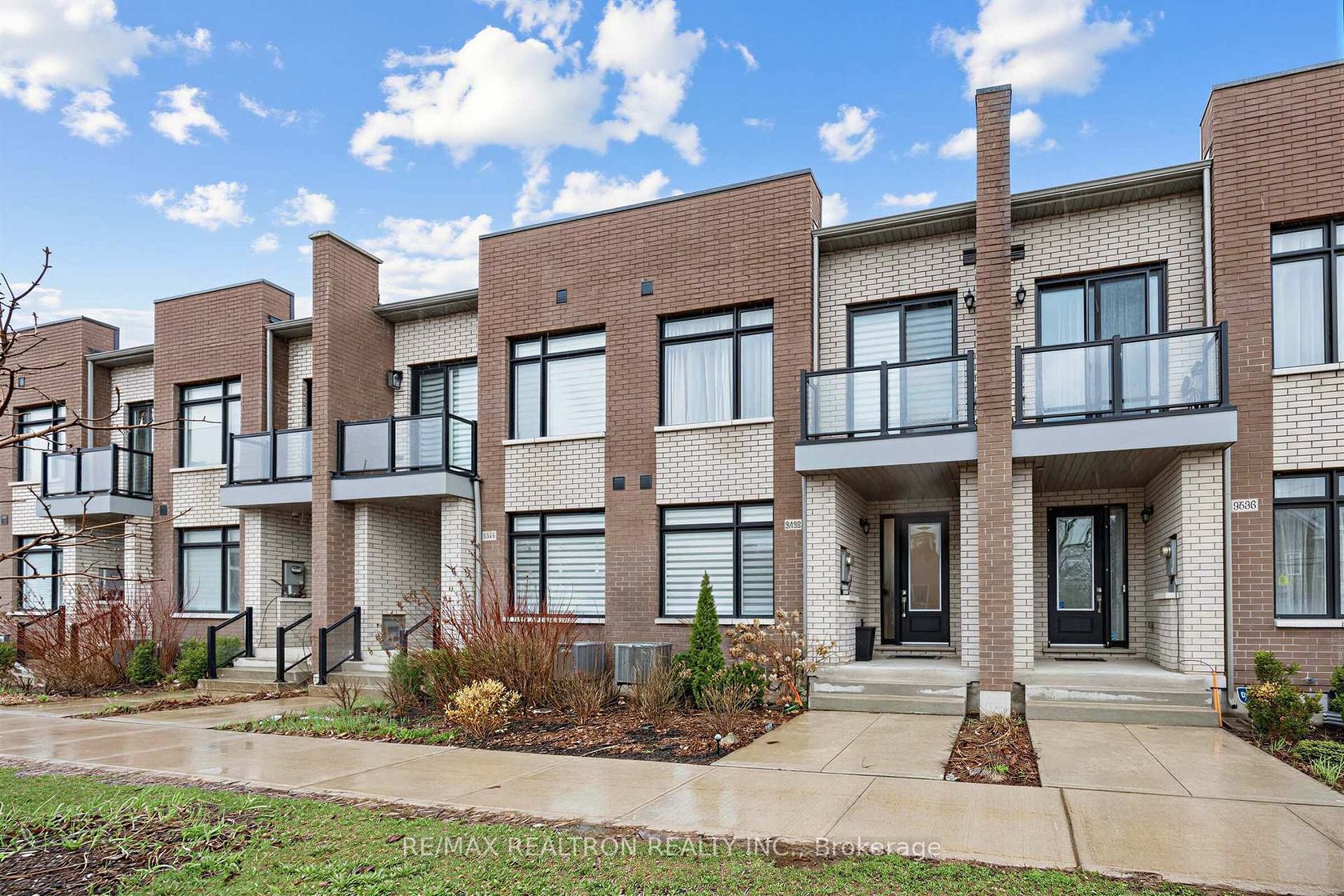 9532 Weston Road, Vellore Village, Vaughan photo number 2