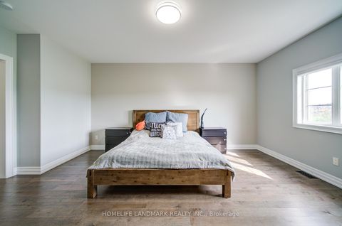 Photo 26 at 43 Mike Boshevski Court, Bayview Northeast, Aurora