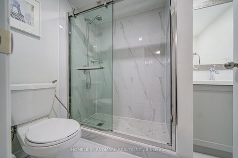 Photo 42 at 43 Mike Boshevski Court, Bayview Northeast, Aurora