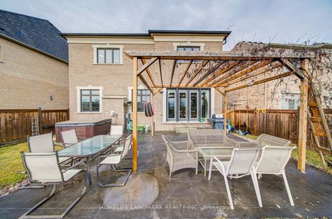 Photo 48 at 43 Mike Boshevski Court, Bayview Northeast, Aurora