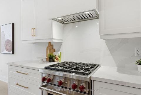 Photo 12 at 11 Gianvito Crescent, King City, King