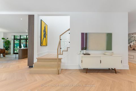 Photo 10 at 8 Crown Park Road, The Beaches, Toronto