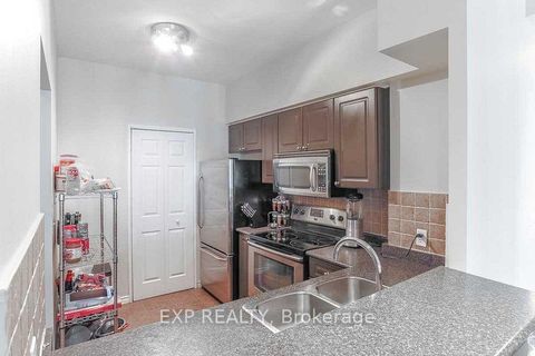 Photo 2 at PH207 - 8 Lee Centre Drive, Woburn, Toronto