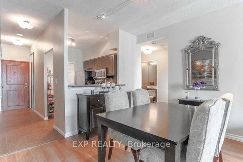 Photo 4 at PH207 - 8 Lee Centre Drive, Woburn, Toronto