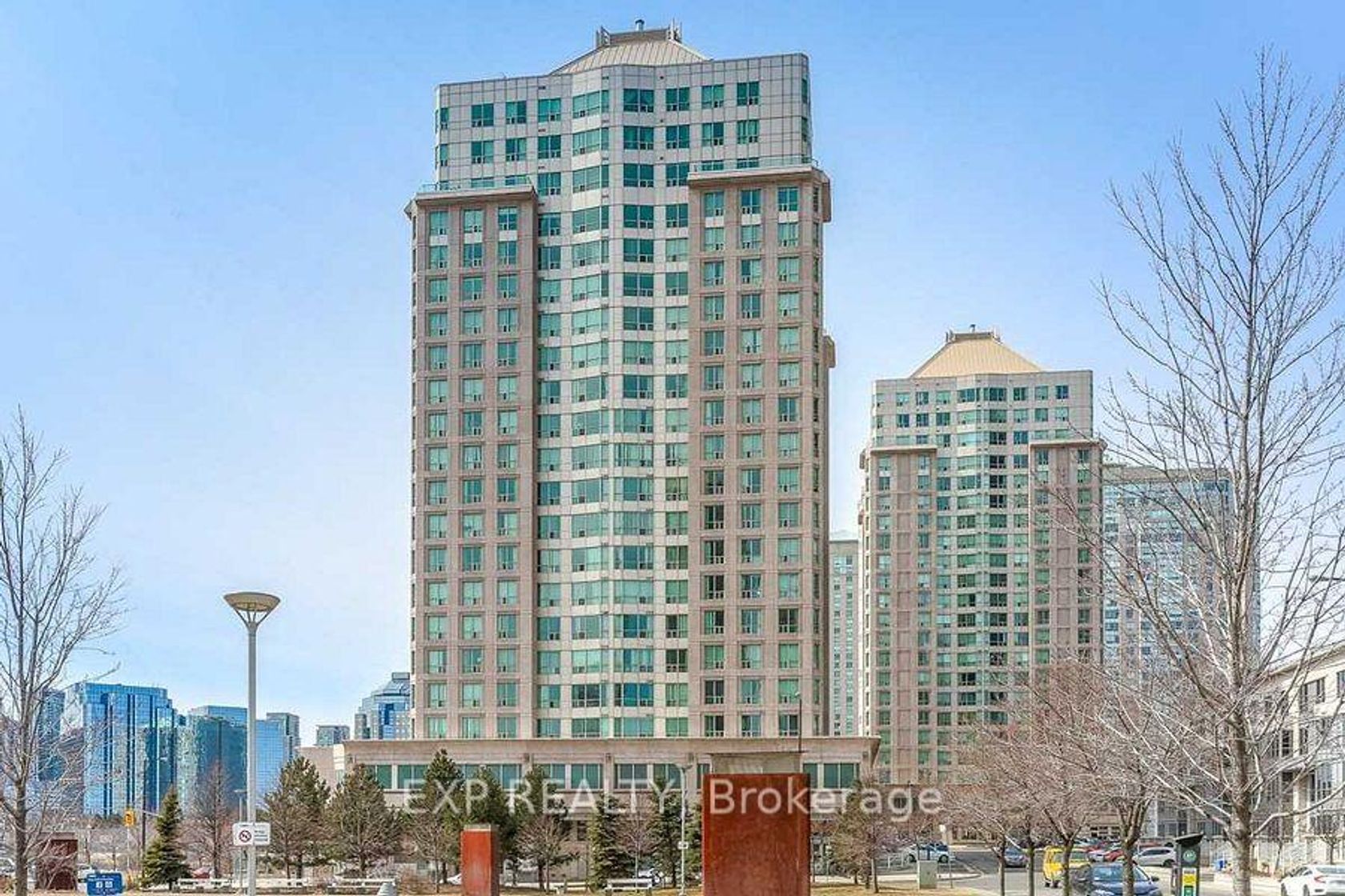 PH207 - 8 Lee Centre Drive, Woburn, Toronto photo number 2