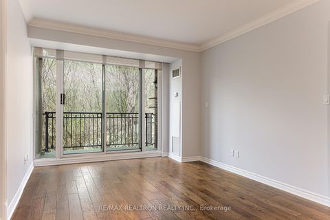 Photo 6 at 617 - 28 WILLIAM CARSON Crescent, Windfields, Toronto