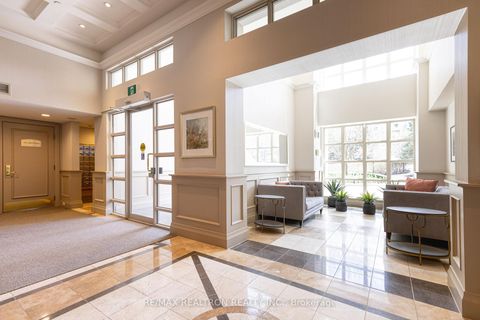 Photo 16 at 617 - 28 WILLIAM CARSON Crescent, Windfields, Toronto