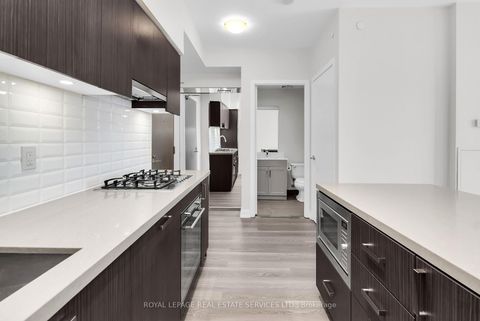 Photo 5 at 1104 - 501 St Clair Avenue W, Casa Loma, Toronto