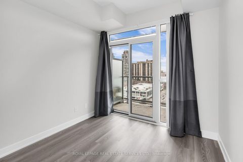 Photo 14 at 1104 - 501 St Clair Avenue W, Casa Loma, Toronto