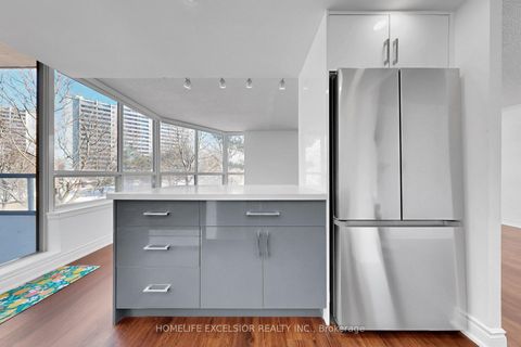 Photo 12 at 205 - 5 Greystone Walk Drive, Kennedy Park, Toronto