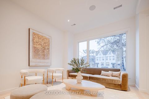 Photo 5 at 40 Morningside Avenue, Swansea, Toronto