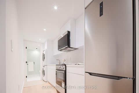 Photo 25 at 40 Morningside Avenue, Swansea, Toronto