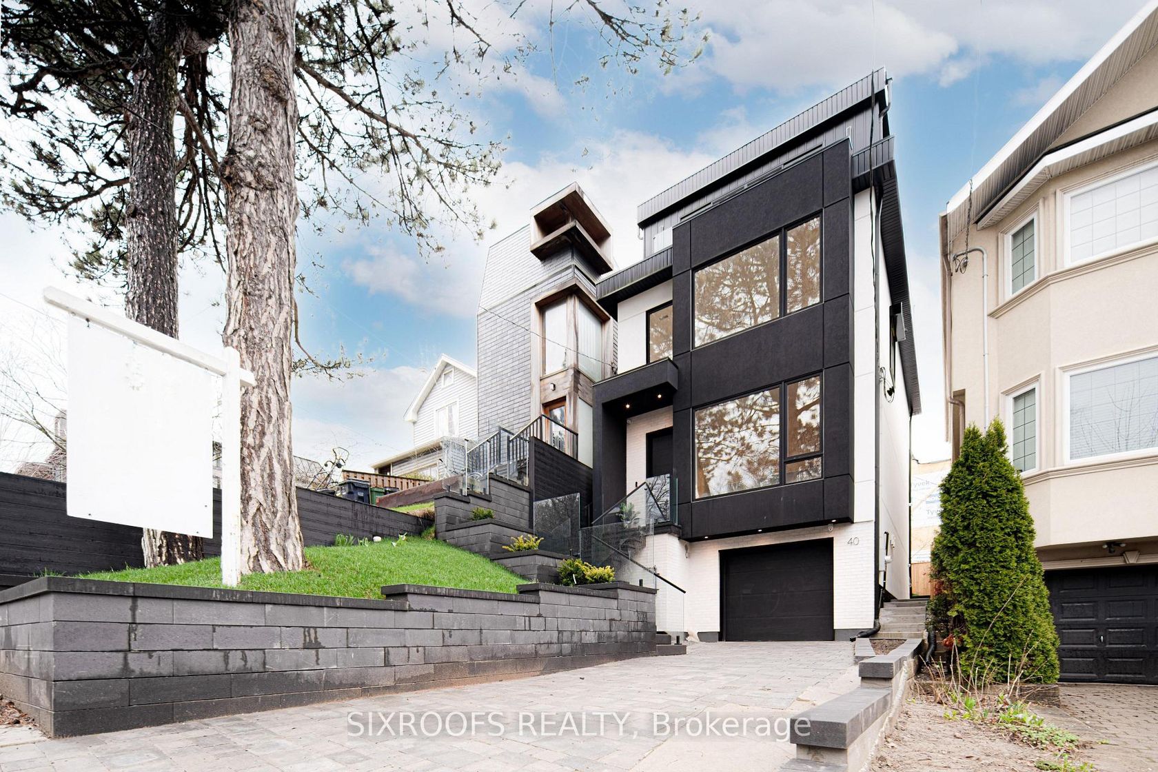 40 Morningside Avenue, Swansea, Toronto photo number 2