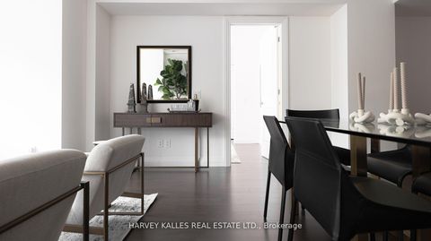 Photo 4 at 123 - 1 Benvenuto Place, Casa Loma, Toronto