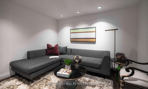 Photo 21 at 123 - 1 Benvenuto Place, Casa Loma, Toronto