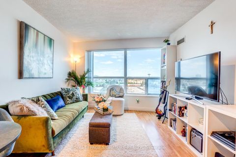 Photo 5 at 1203 - 36 Lee Centre Drive, Woburn, Toronto