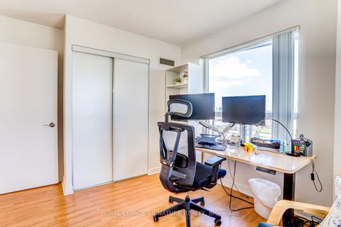 Photo 11 at 1203 - 36 Lee Centre Drive, Woburn, Toronto