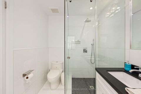 Photo 25 at 105 Winston Park Boulevard, CFB, Toronto