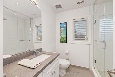 Photo 26 at 105 Winston Park Boulevard, CFB, Toronto