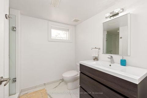 Photo 36 at 105 Winston Park Boulevard, CFB, Toronto