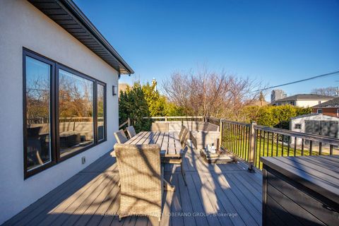 Photo 45 at 105 Winston Park Boulevard, CFB, Toronto