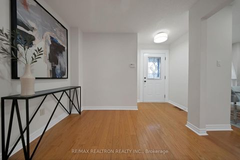 Photo 5 at 35 Glenheather Terrace, Rouge E11, Toronto