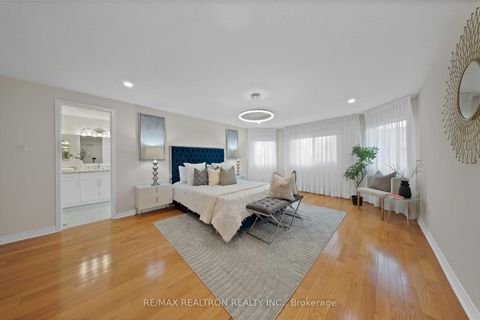 Photo 26 at 35 Glenheather Terrace, Rouge E11, Toronto