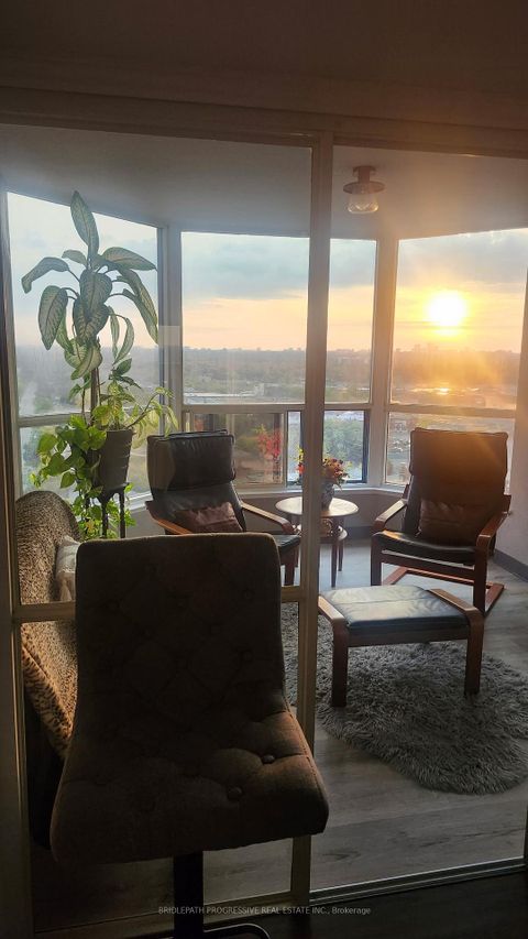 Photo 0 at 1505 - 7300 Yonge Street, Yorkhill, Vaughan