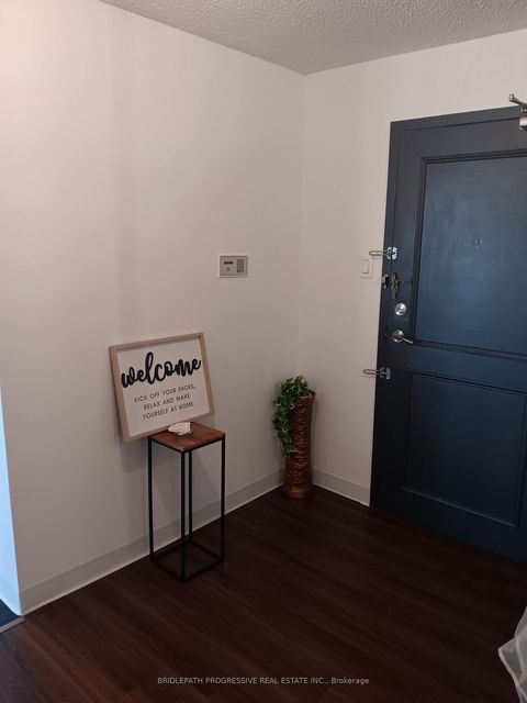 Photo 9 at 1505 - 7300 Yonge Street, Yorkhill, Vaughan