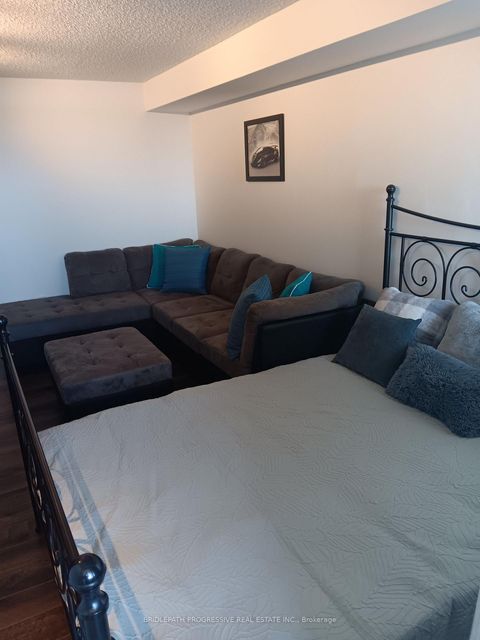 Photo 20 at 1505 - 7300 Yonge Street, Yorkhill, Vaughan