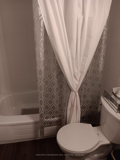 Photo 21 at 1505 - 7300 Yonge Street, Yorkhill, Vaughan