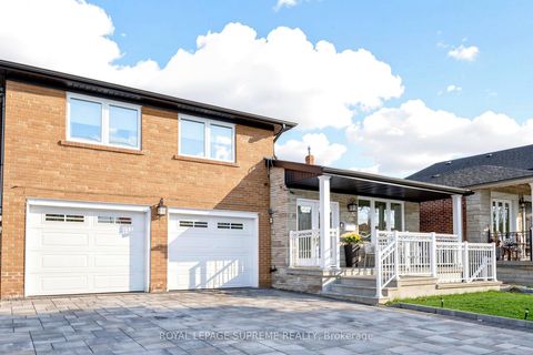 Photo 1 at 46 Chiswick Avenue, Amesbury, Toronto