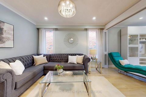 Photo 5 at 46 Chiswick Avenue, Amesbury, Toronto