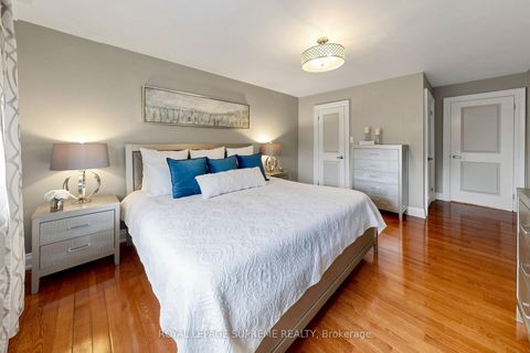 Photo 22 at 46 Chiswick Avenue, Amesbury, Toronto