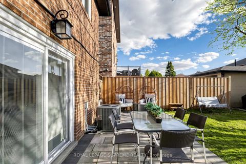 Photo 32 at 46 Chiswick Avenue, Amesbury, Toronto