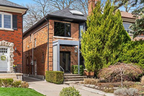 Photo 0 at 82 Mayfield Avenue, Swansea, Toronto