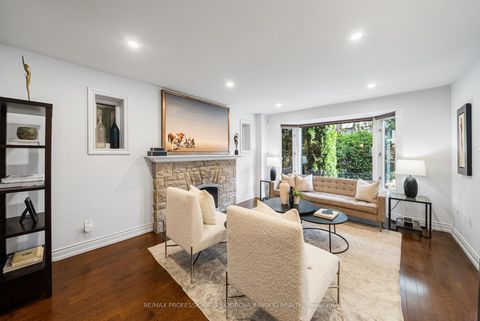 Photo 8 at 82 Mayfield Avenue, Swansea, Toronto