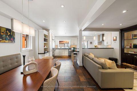 Photo 14 at 82 Mayfield Avenue, Swansea, Toronto