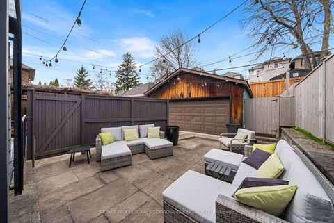 Photo 47 at 82 Mayfield Avenue, Swansea, Toronto