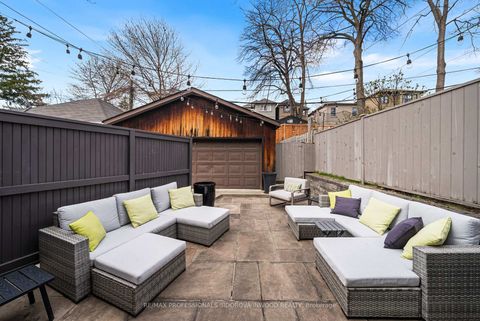 Photo 48 at 82 Mayfield Avenue, Swansea, Toronto