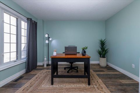 Photo 4 at 83 Violet Street, Holly, Barrie