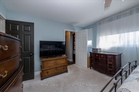 Photo 17 at 83 Violet Street, Holly, Barrie