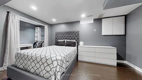 Photo 26 at 32 Dalmato Court, Vaughan Grove, Vaughan