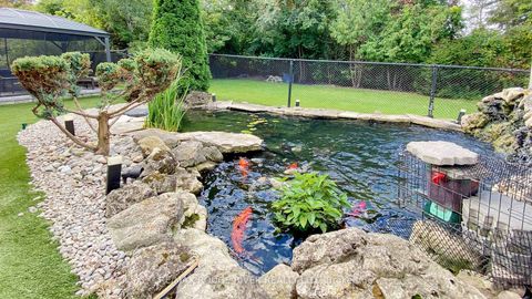 Photo 32 at 32 Dalmato Court, Vaughan Grove, Vaughan