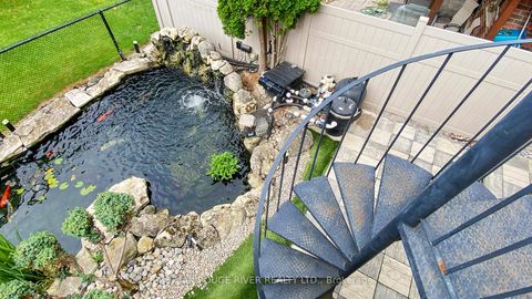 Photo 38 at 32 Dalmato Court, Vaughan Grove, Vaughan