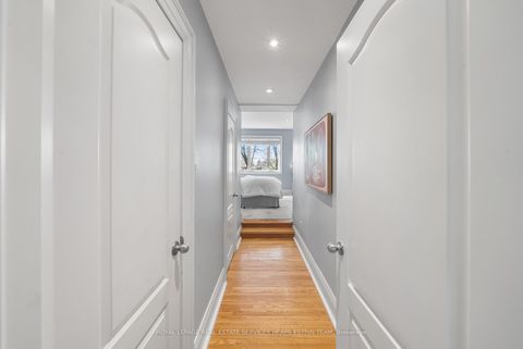 Photo 21 at 307 Belsize Drive, Mount Pleasant East, Toronto