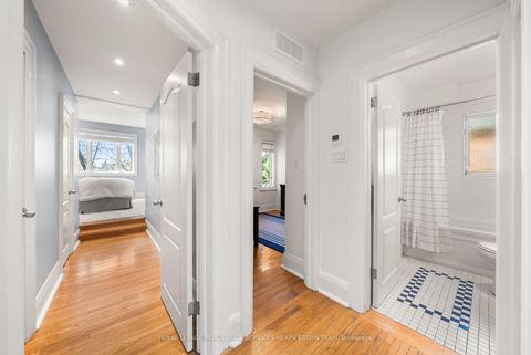 Photo 24 at 307 Belsize Drive, Mount Pleasant East, Toronto