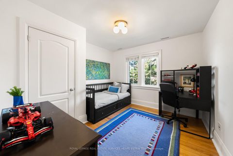 Photo 25 at 307 Belsize Drive, Mount Pleasant East, Toronto